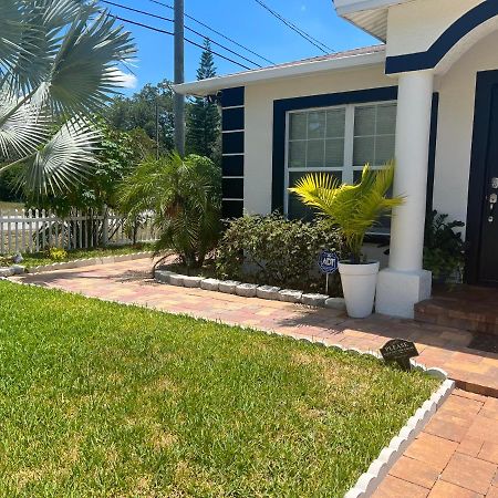 Caribbean Splendor Vacation Rental Near Bush Gardens Tampa Fl Esterno foto